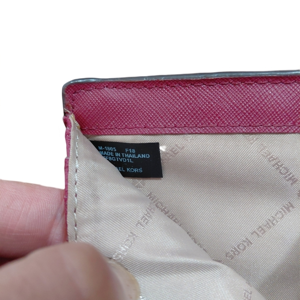 Michael Kors Wallet Small Burgundy Saffiano Leather Tri-fold - Picture 9 of 10